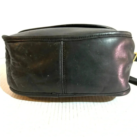 Black vintage leather crossbody bag - Picture 6 of 6